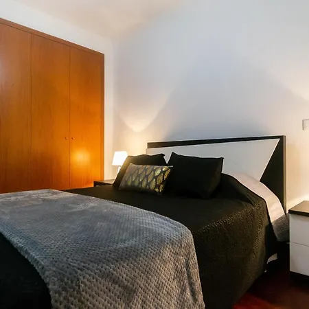 Village Lobos Flat *